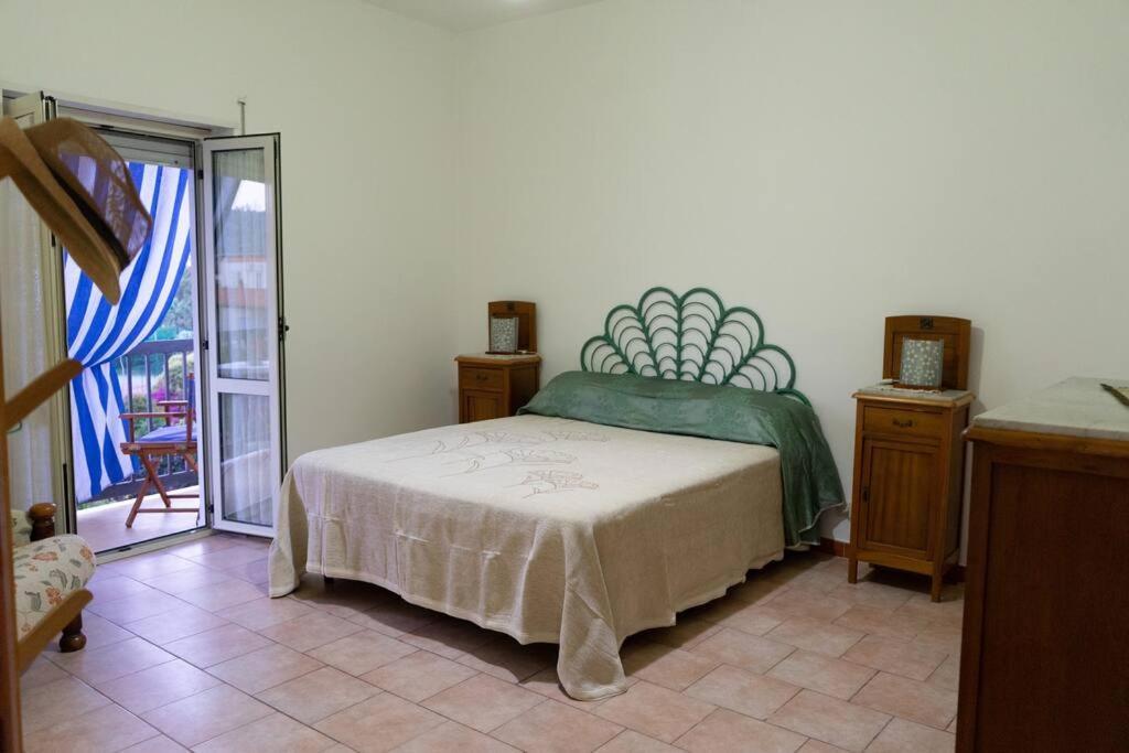 Comodo Appartamento A Crotone Exteriör bild